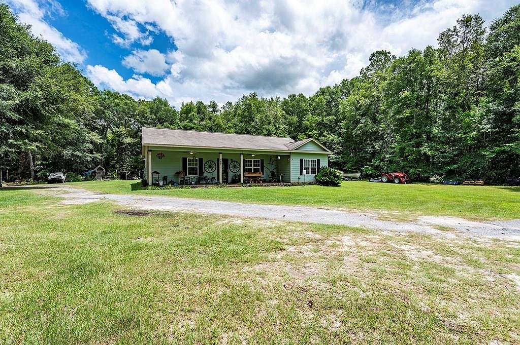 16 Acres of Land with Home for Sale in Leesburg, Georgia
