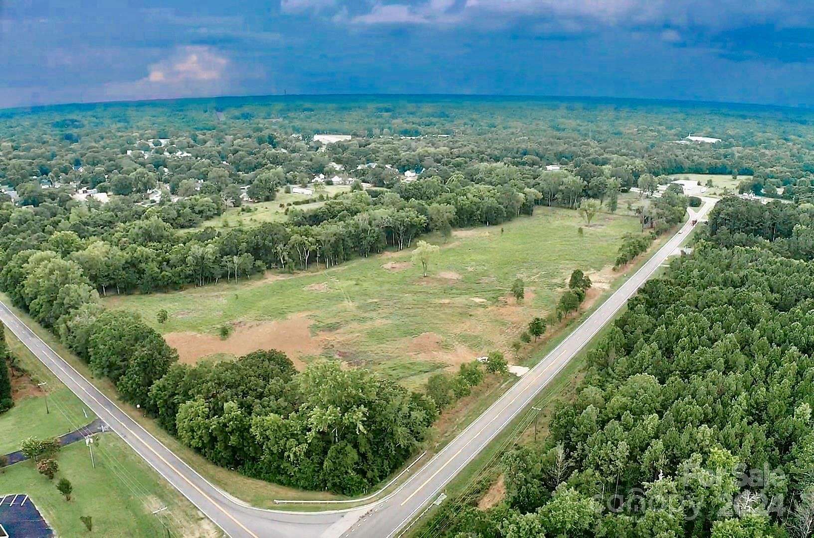 27.5 Acres of Land for Sale in Chester, South Carolina