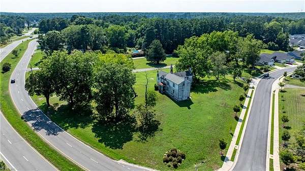 2 Acres of Improved Commercial Land for Sale in Gloucester, Virginia