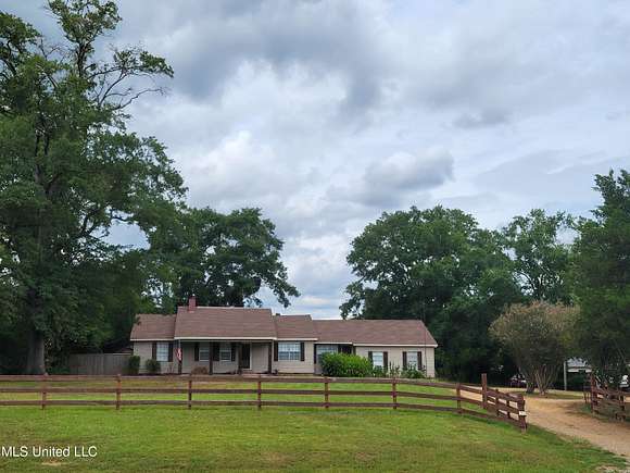 2.04 Acres of Residential Land with Home for Sale in Canton, Mississippi