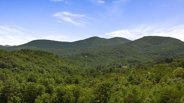 1 Acre of Residential Land for Sale in Brasstown, North Carolina