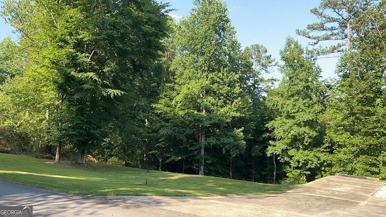 0.77 Acres of Residential Land for Sale in Toccoa, Georgia