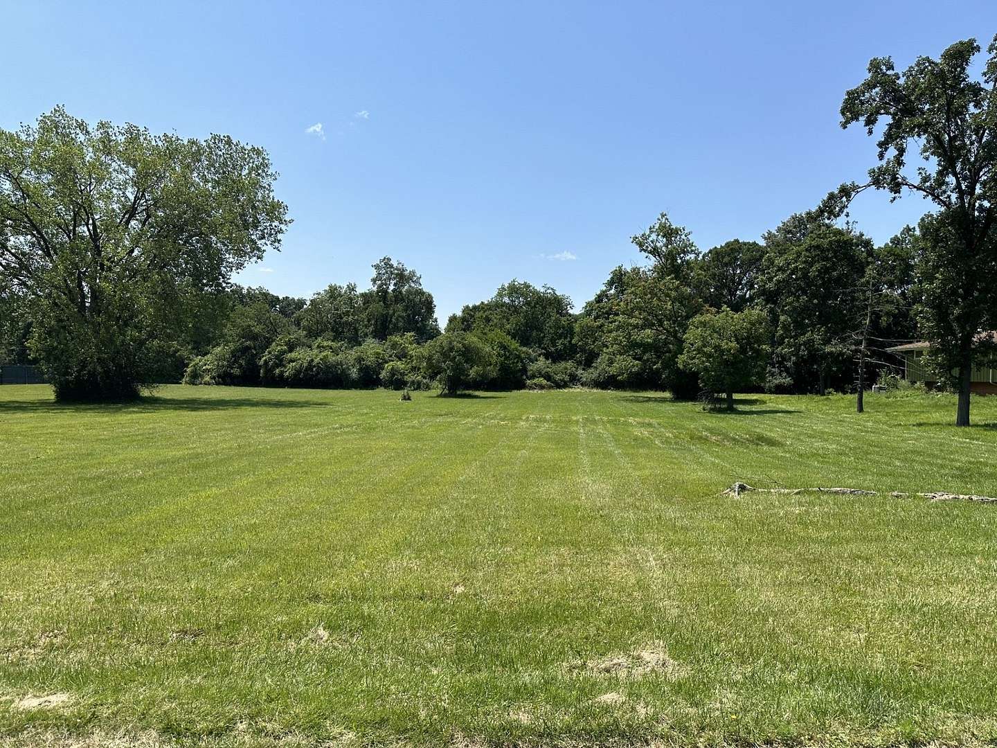 1.5 Acres of Residential Land for Sale in Oak Brook, Illinois