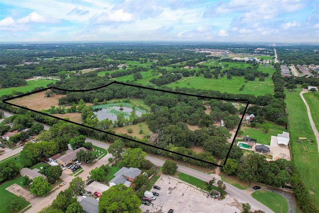 12.297 Acres of Land for Sale in Dallas, Texas