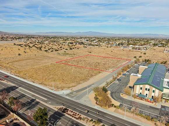 2.547 Acres of Residential Land for Sale in Palmdale, California
