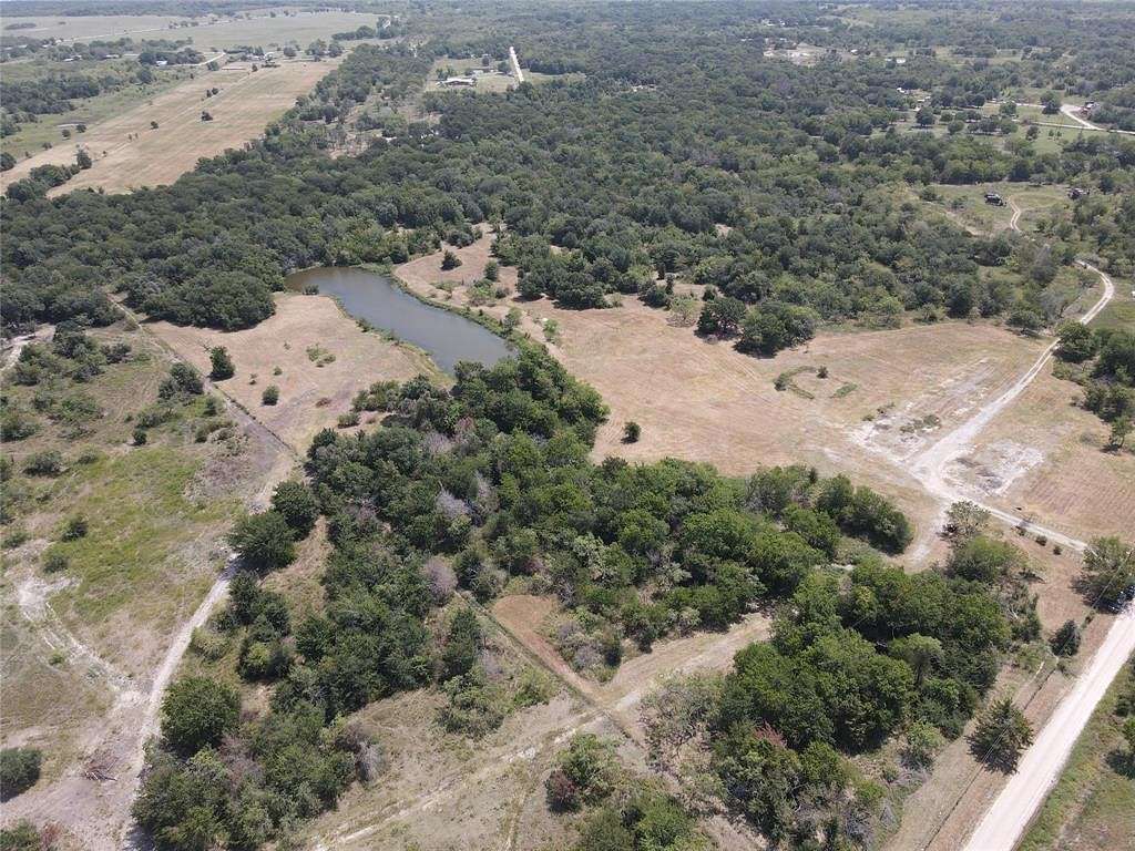 13.18 Acres of Land for Sale in Navarro, Texas