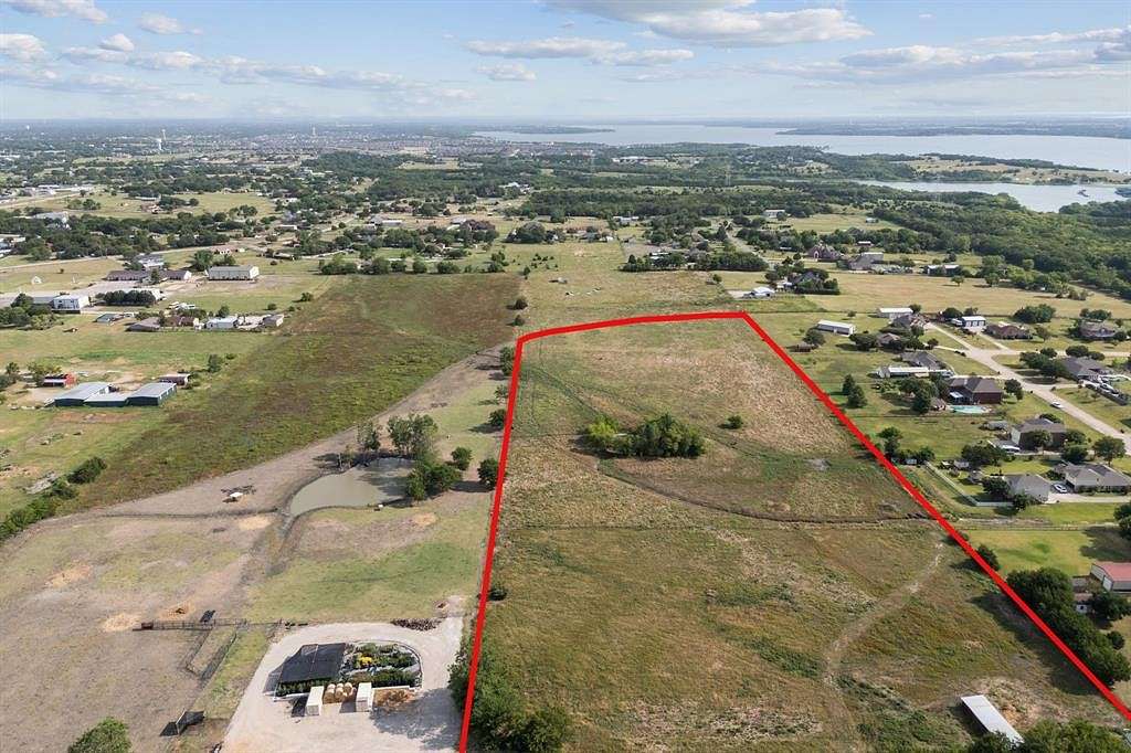 12.741 Acres of Mixed-Use Land for Sale in St. Paul, Texas