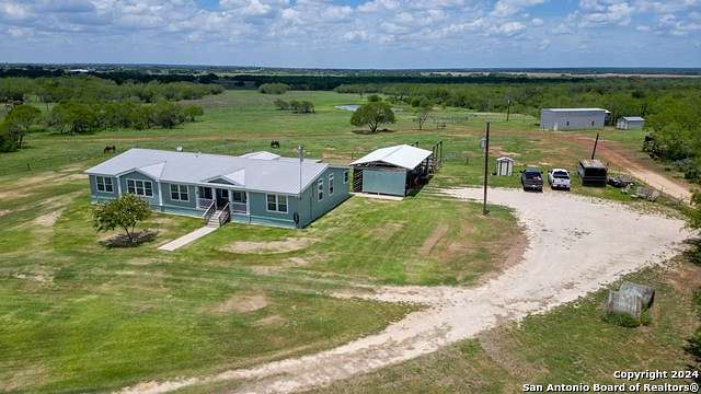 132.43 Acres of Land with Home for Sale in Floresville, Texas