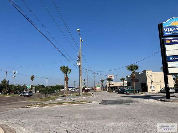 7.002 Acres of Improved Commercial Land for Lease in Brownsville, Texas