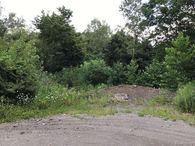 0.52 Acres of Residential Land for Sale in Romulus, Michigan