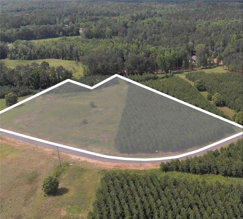8.12 Acres of Land with Home for Sale in Opelika, Alabama