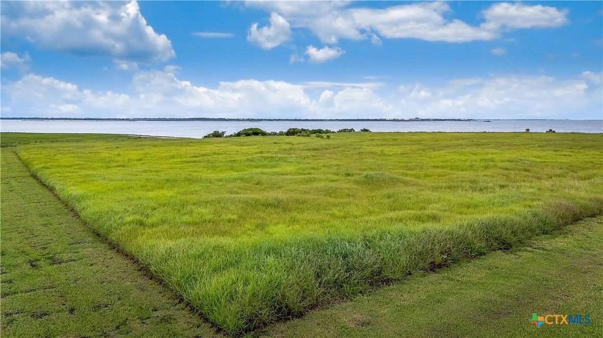 1.02 Acres of Residential Land for Sale in Port Lavaca, Texas