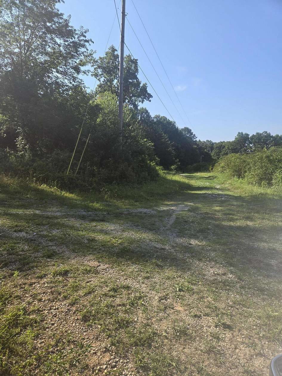 5 Acres of Residential Land for Sale in Keavy, Kentucky