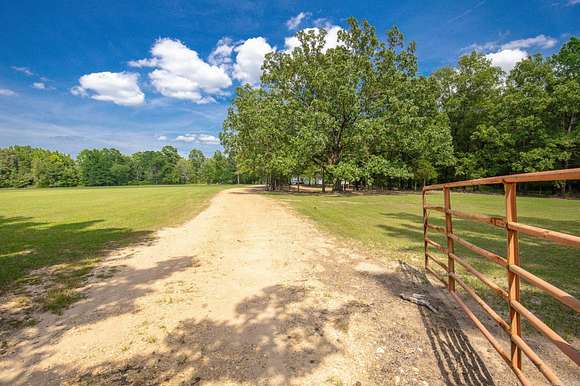 19.18 Acres of Land with Home for Sale in Prattsville, Arkansas