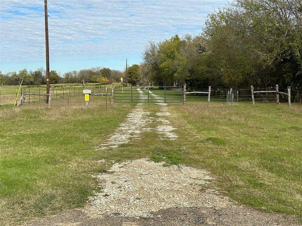 28.43 Acres of Land for Sale in Wortham, Texas