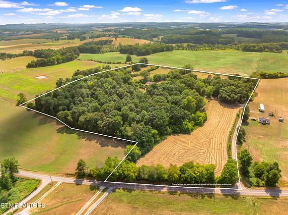 26.01 Acres of Agricultural Land for Sale in Philadelphia, Tennessee