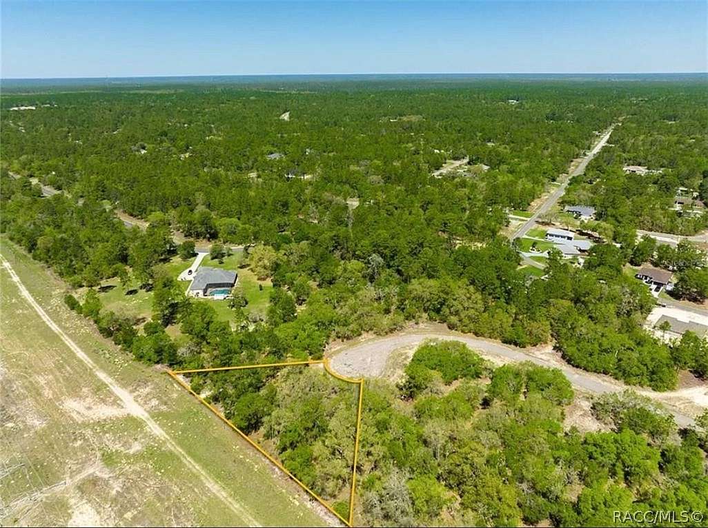 0.37 Acres of Residential Land for Sale in Citrus Springs, Florida