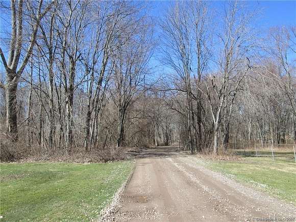 3.23 Acres of Residential Land for Sale in East Windsor Town, Connecticut