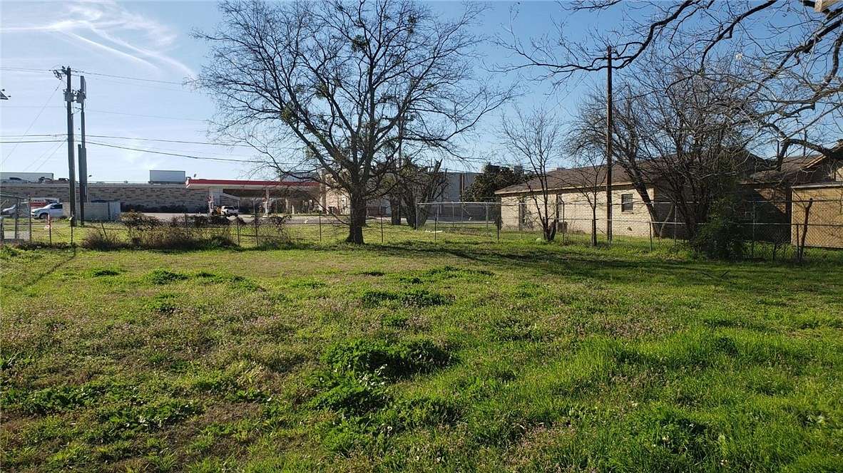 0.117 Acres of Residential Land for Sale in Elm Mott, Texas