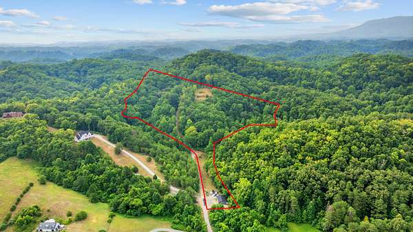 12 Acres of Land for Sale in Sevierville, Tennessee