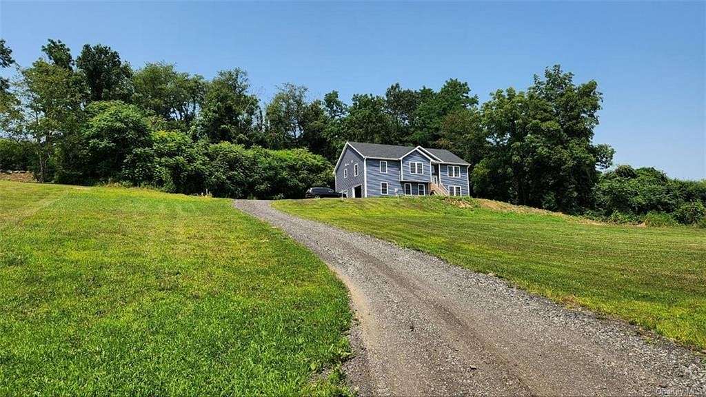 3 Acres of Residential Land with Home for Sale in Milton, New York