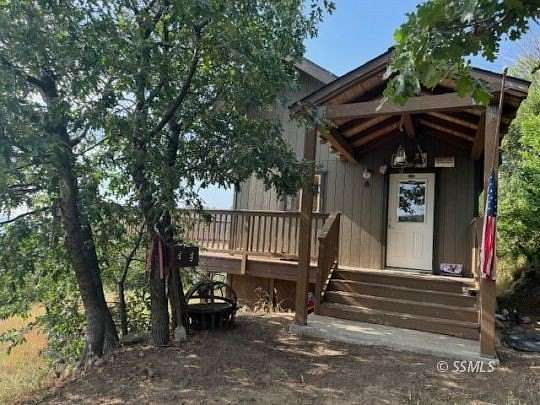 12.2 Acres of Land for Sale in Wofford Heights, California