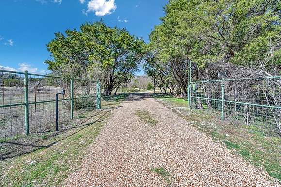 6.46 Acres of Residential Land with Home for Sale in Clifton, Texas