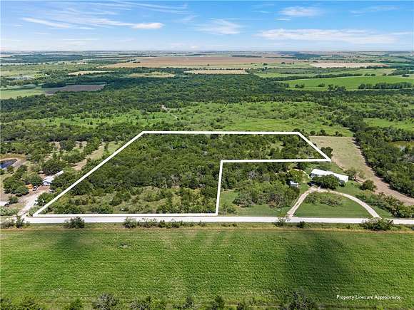 8.79 Acres of Land for Sale in Mount Calm, Texas