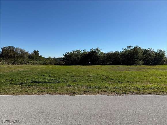 0.13 Acres of Residential Land for Sale in Moore Haven, Florida