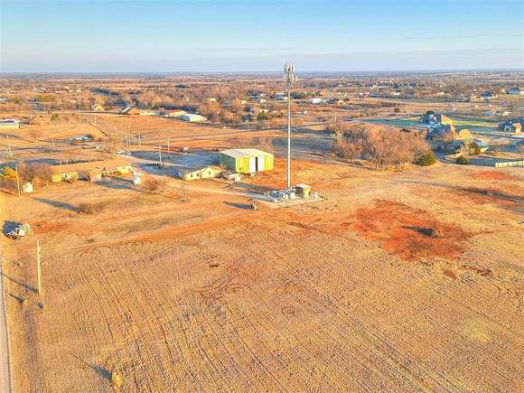 6 Acres of Commercial Land for Sale in Moore, Oklahoma