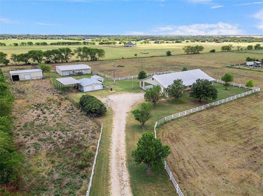 7.726 Acres of Land with Home for Sale in McGregor, Texas