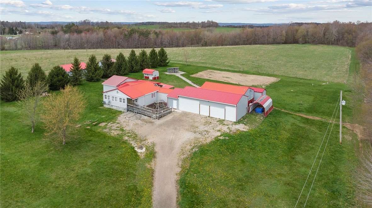 32 Acres of Agricultural Land with Home for Sale in Canoe Township, Pennsylvania