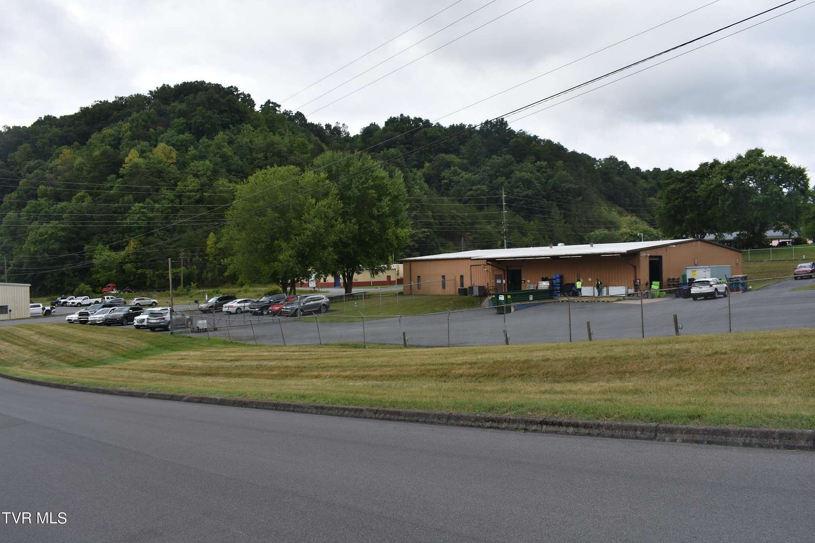 2 Acres of Improved Commercial Land for Sale in Blountville, Tennessee