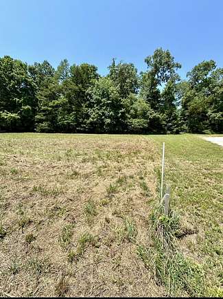 3.69 Acres of Land for Sale in Albany, Kentucky