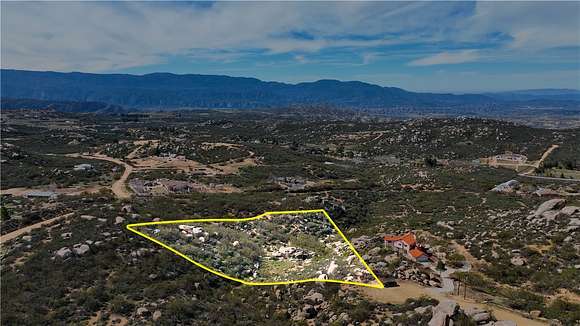 2.81 Acres of Residential Land for Sale in Aguanga, California