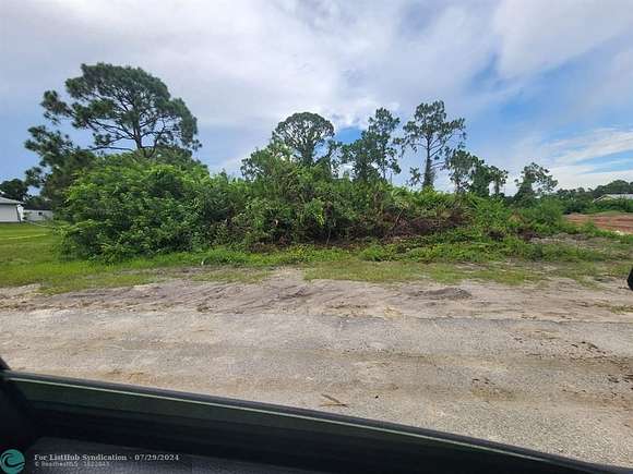 0.25 Acres of Residential Land for Sale in Lehigh Acres, Florida