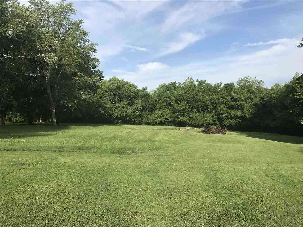 3.5 Acres of Land for Sale in Oakland, Kentucky