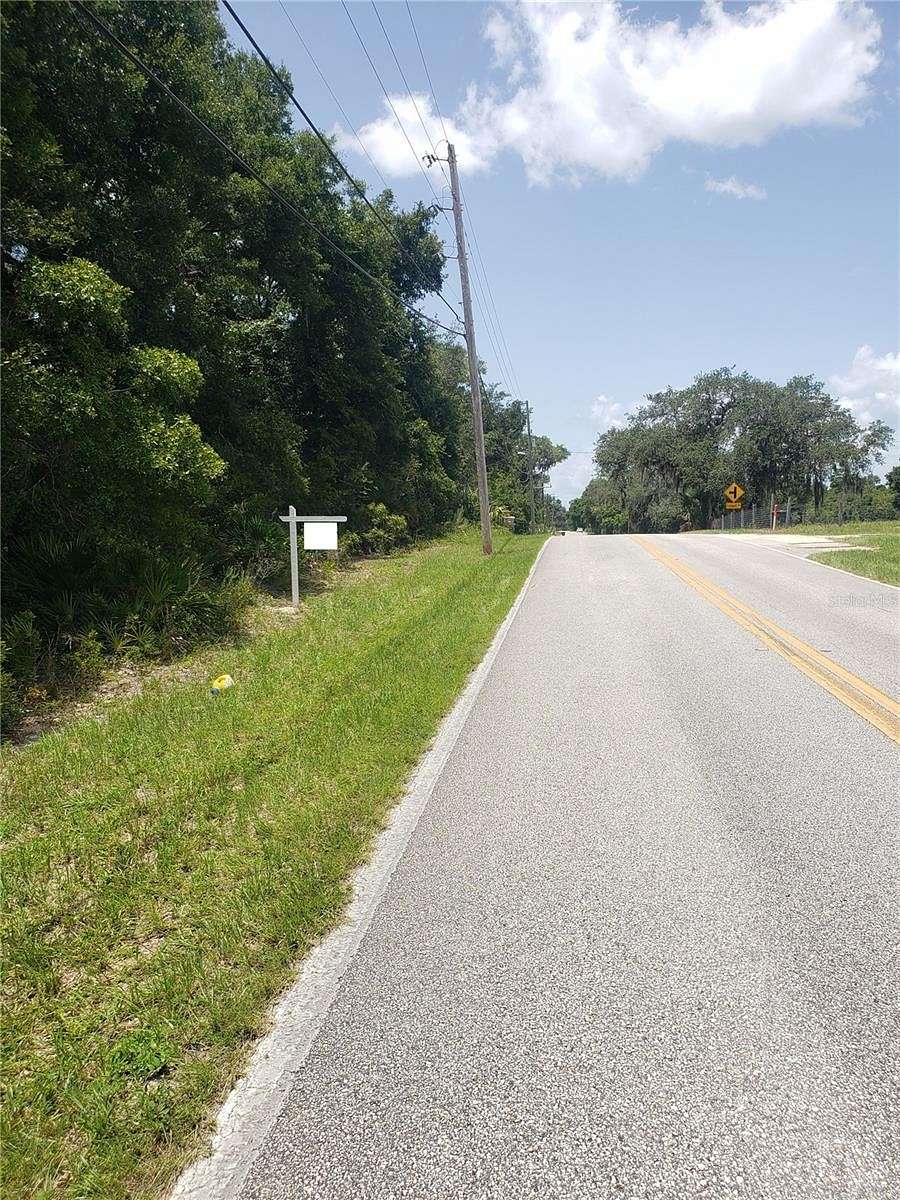 0.16 Acres of Land for Sale in De Leon Springs, Florida