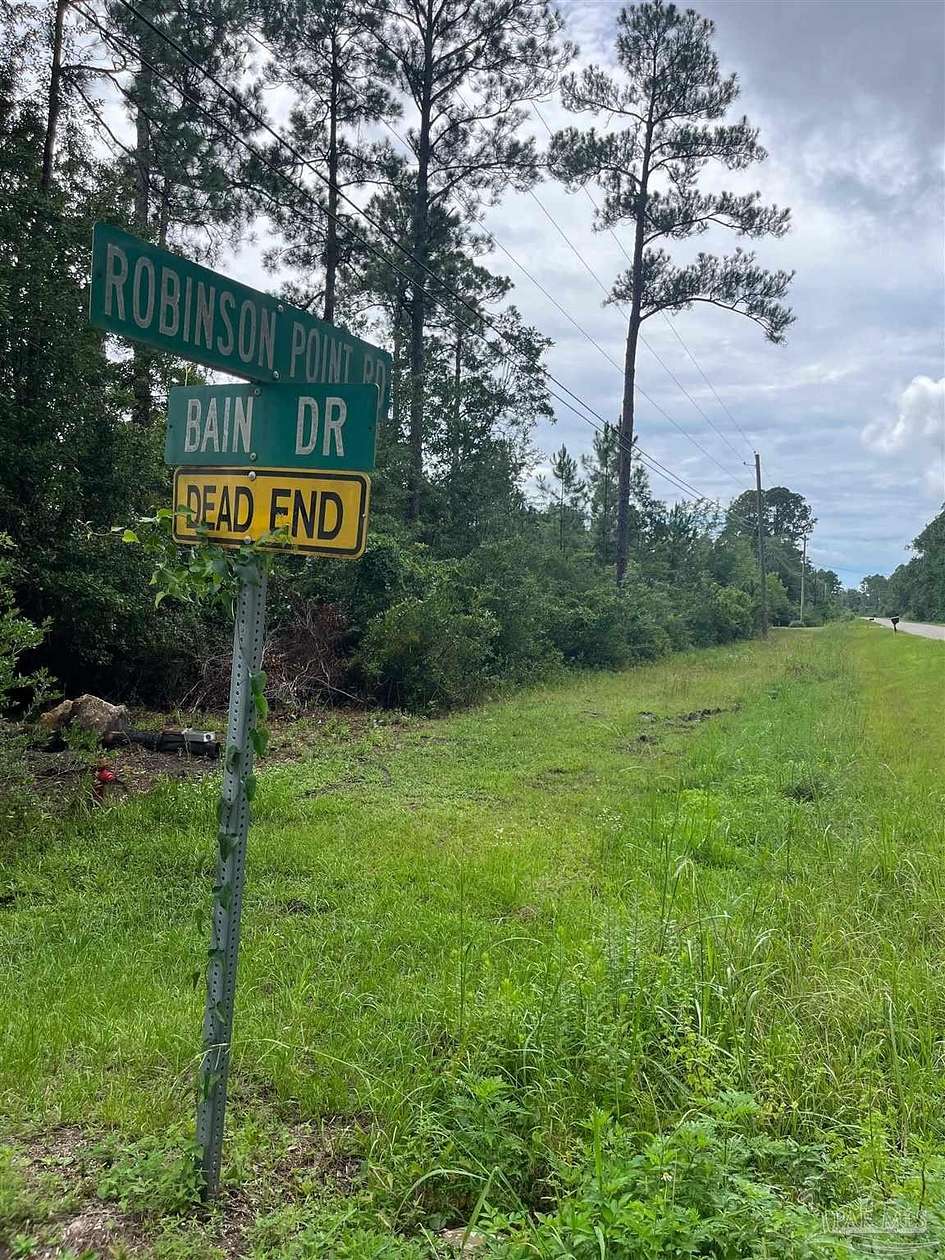 0.47 Acres of Land for Sale in Milton, Florida
