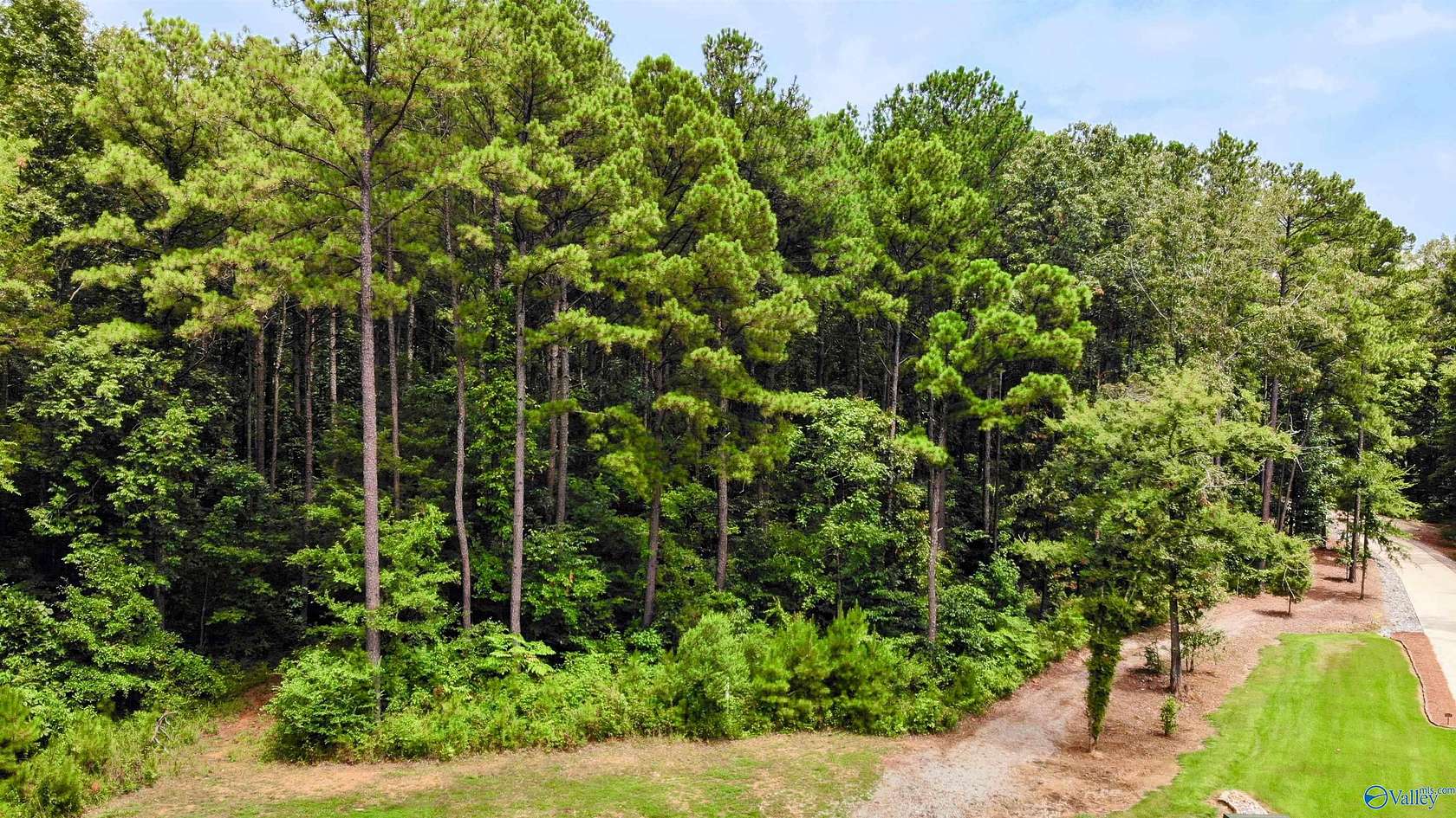 5 Acres of Residential Land for Sale in Decatur, Alabama