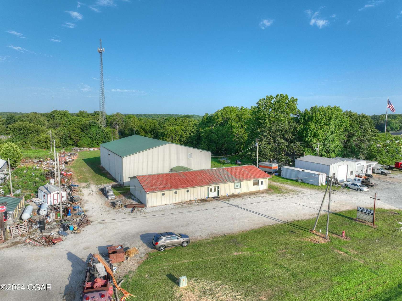 7 Acres of Improved Commercial Land for Sale in Sarcoxie, Missouri