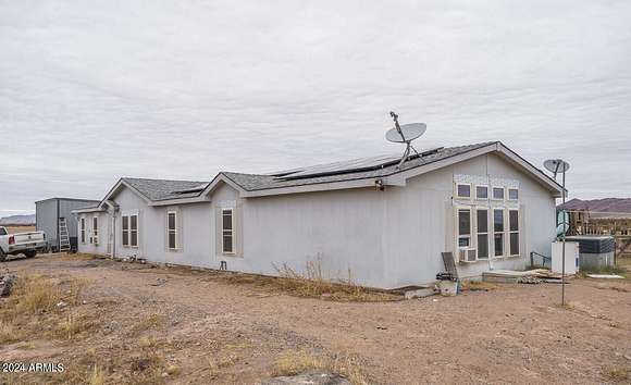 10.04 Acres of Land with Home for Sale in Tonopah, Arizona