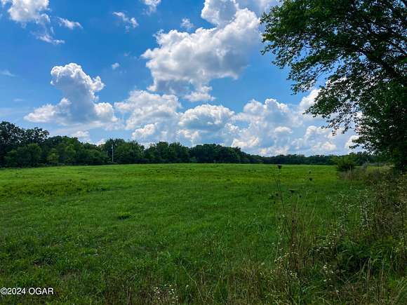 9 Acres of Residential Land for Sale in Carthage, Missouri