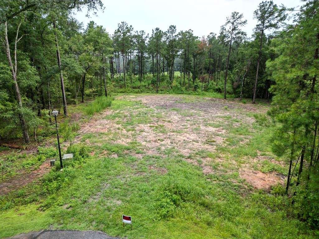 0.75 Acres of Residential Land for Sale in Thomasville, Georgia