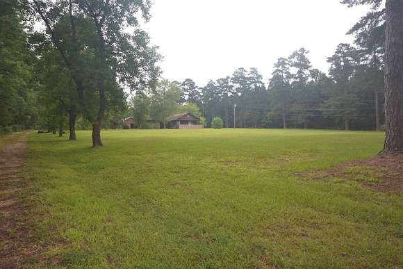 5 Acres of Residential Land with Home for Sale in Magnolia, Arkansas