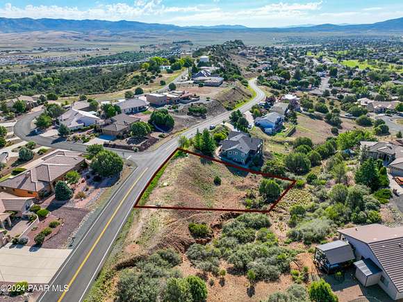 0.38 Acres of Residential Land for Sale in Dewey-Humboldt, Arizona