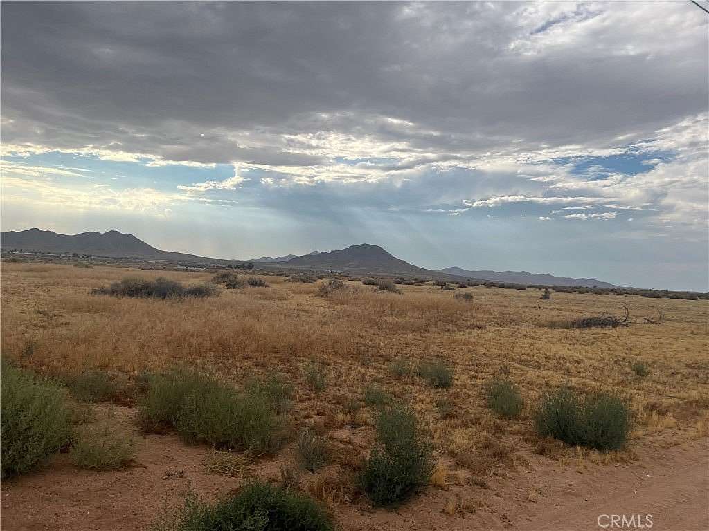 0.773 Acres of Residential Land for Sale in Apple Valley, California