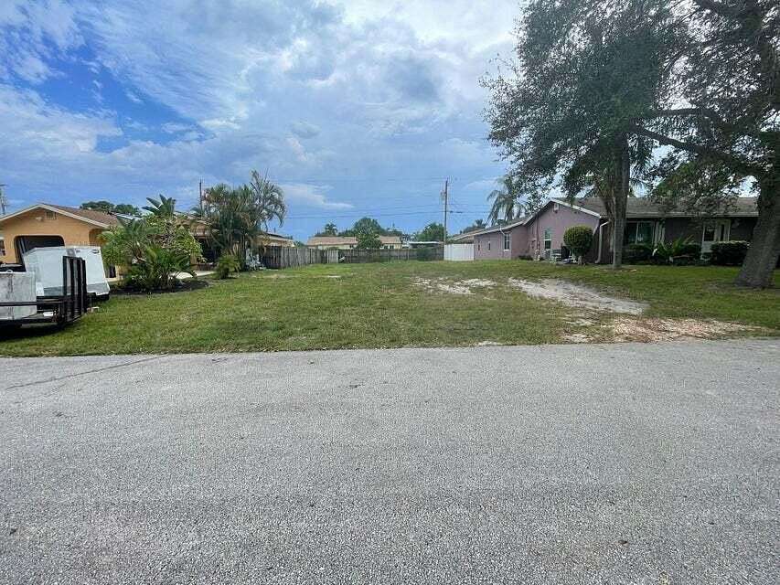 0.113 Acres of Residential Land for Sale in Boynton Beach, Florida