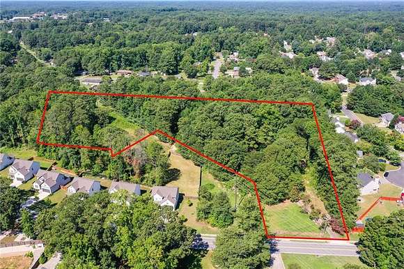 4.5 Acres of Residential Land with Home for Sale in Marietta, Georgia