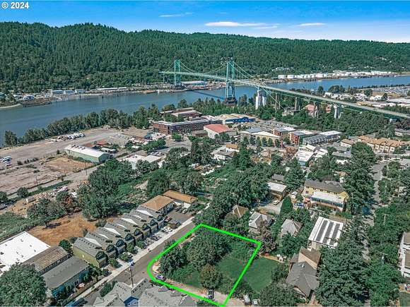 0.23 Acres of Residential Land for Sale in Portland, Oregon